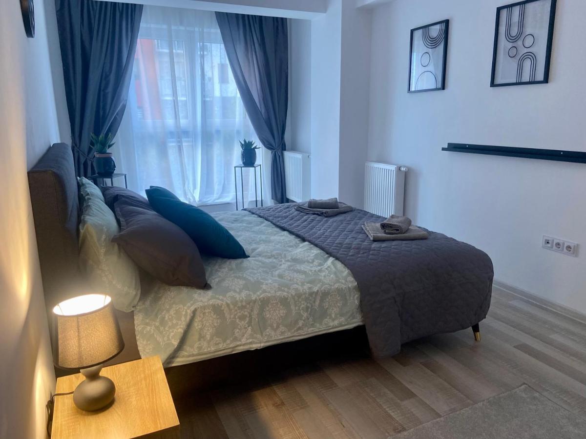 Divany Apartaments - Coresi Mall براشوف المظهر الخارجي الصورة