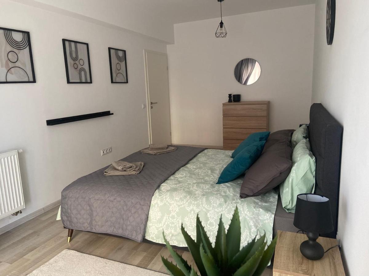 Divany Apartaments - Coresi Mall براشوف المظهر الخارجي الصورة
